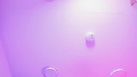 Maddierosee online show from March 3, 3:34 am