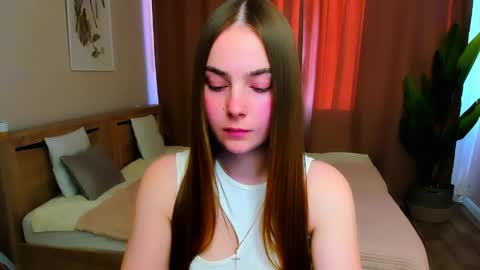 maddy_gate online show from April 2, 4:15 pm