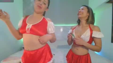 Snapshot of maddy_paris69 chatting on October 23, 7:20 pm Paris online show from October 23, 7:20 pm