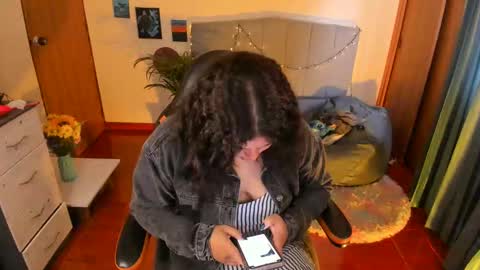 Snapshot of madelaine_taylor chatting on September 10, 2:06 pm madelaine_taylor online show from September 10, 2:06 pm