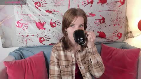 madelaines online show from October 26, 9:38 am