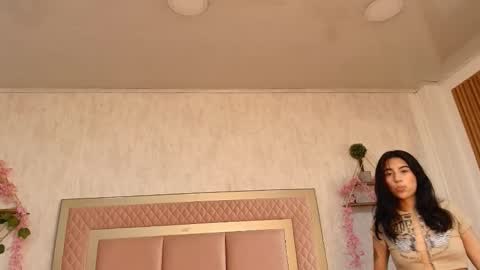 madhison_5 online show from February 13, 12:18 pm