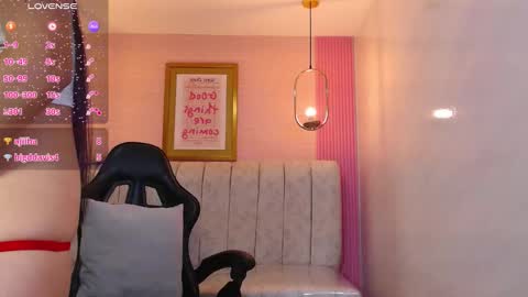 Madhison  online show from November 15, 9:38 pm