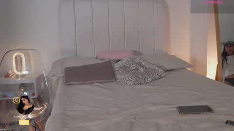 Valentina   1030   530  -  online show from February 12, 6:48 am