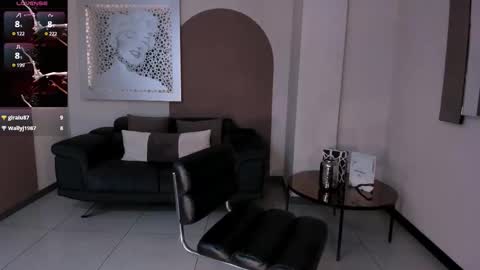 Madison Kane online show from November 25, 2:52 pm