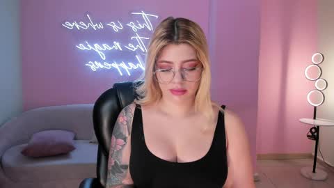 Madison Kane online show from March 27, 11:11 am