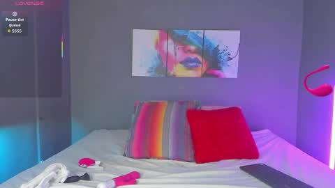 Madi online show from May 27, 5:21 pm