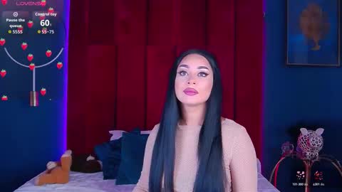 MadyLuxx online show from March 17, 7:40 pm