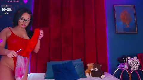 MadyLuxx online show from October 3, 8:36 pm