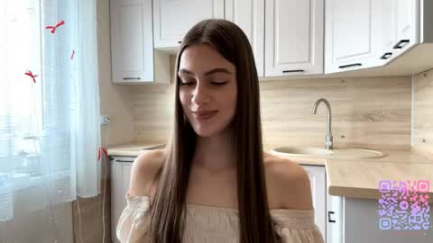 Sophie online show from April 22, 7:16 am