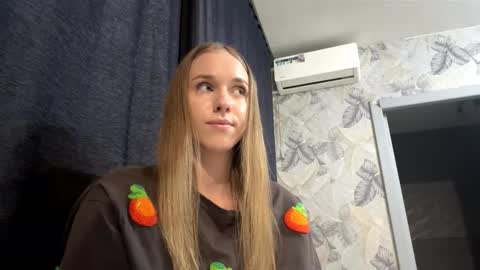 Sara online show from March 4, 9:27 am