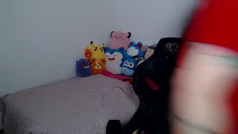 Magdalene Swaggy online show from February 28, 9:55 pm