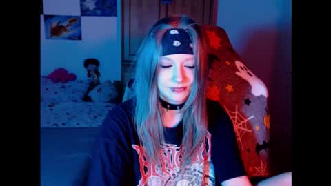 Magdalene Swaggy online show from March 31, 5:57 pm