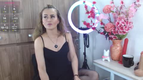 Maghenta-MS mature online show from October 21, 8:35 pm