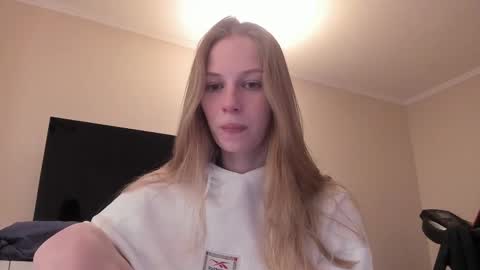 Alice  online show from February 13, 12:54 pm