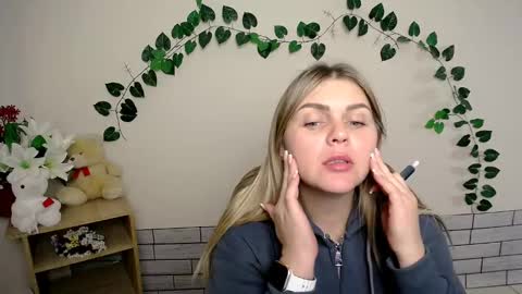 magic_katarina_ online show from December 24, 10:44 am