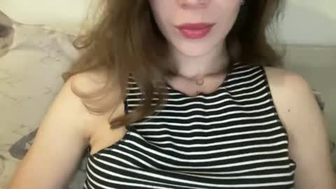magicgirl50053 online show from June 4, 5:28 pm