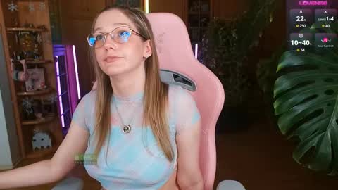 Nicole online show from February 11, 8:21 pm