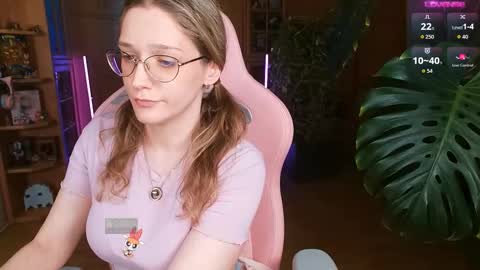 Nicole online show from March 2, 1:05 am