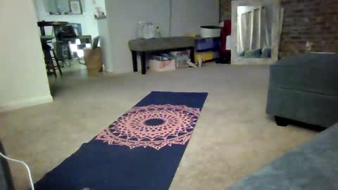 Snapshot of magsjane chatting on October 7, 5:23 am Kaye online show from October 7, 5:23 am