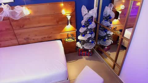 Dani online show from December 18, 11:15 am