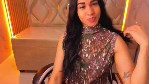 Online 800 to 1400 online show from December 15, 12:54 pm