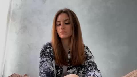 M I A online show from March 24, 7:14 am