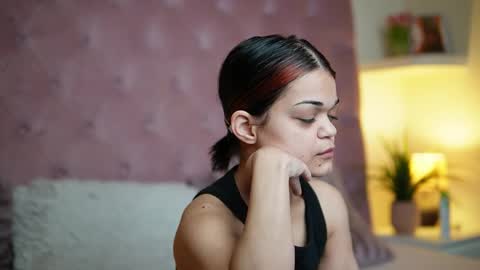  Maia  online show from February 28, 6:51 pm