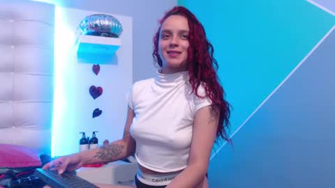 Maia  online show from March 1, 3:16 pm