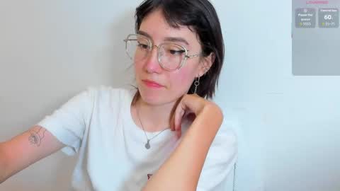 maibys online show from October 1, 3:55 am