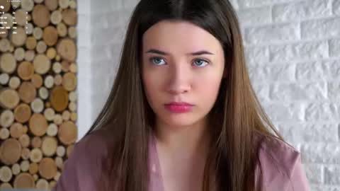 Lucy online show from January 6, 2:04 am