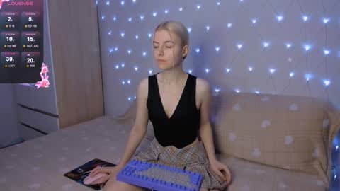 Your kitty online show from January 18, 3:03 am