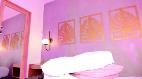 MAJO ROSE  online show from January 31, 7:11 pm