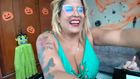 Majo Soussa online show from October 20, 6:55 pm