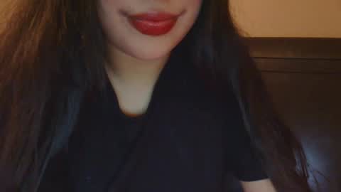 Snapshot of makaylarubi chatting on October 20, 6:16 am Makayla online show from October 20, 6:16 am