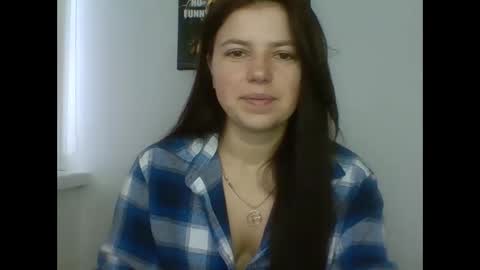 make_mesmile online show from December 18, 7:35 am