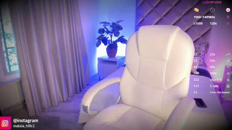 Call Me  Mala   online show from September 29, 7:19 pm