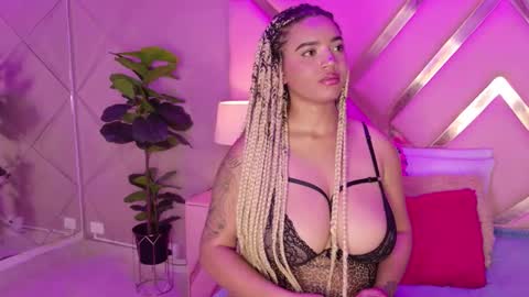   online show from February 6, 7:01 am