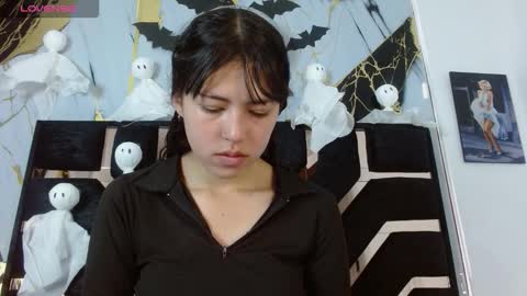 malejacs01 online show from October 17, 11:46 am