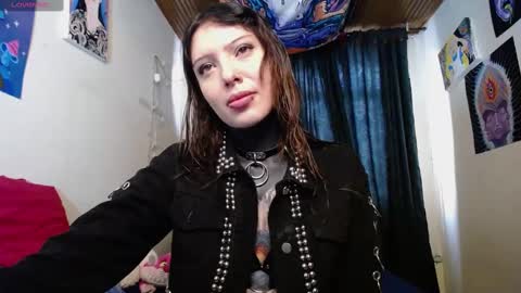 Alice Asylum online show from December 26, 7:27 pm