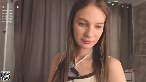 Evelyn online show from February 18, 4:33 am