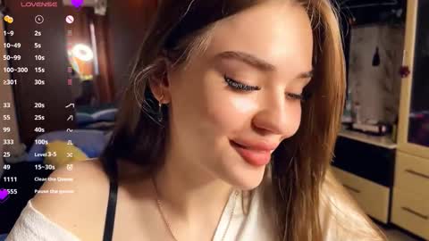 Jinny online show from March 23, 3:40 pm