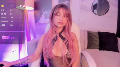 Snapshot of mandy_collins_ chatting on January 21, 1:22 pm Mandy online show from January 21, 1:22 pm