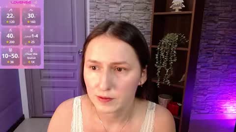 Angela online show from March 11, 9:13 am