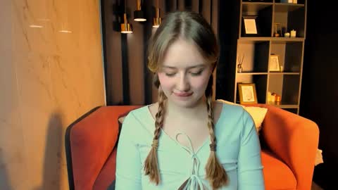 Margo online show from March 3, 1:39 pm