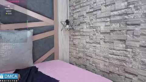 maria_twenty online show from November 15, 11:11 am