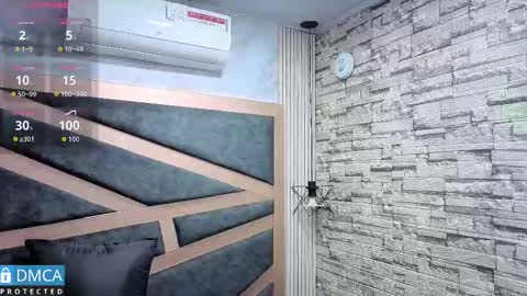 maria_twenty online show from December 15, 10:53 am