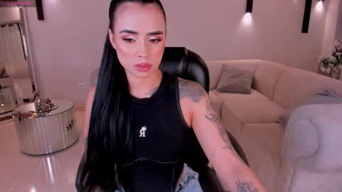 MARIA HERRERA  online show from February 2, 3:43 am