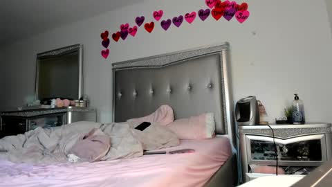 Pinkkitty online show from February 18, 3:16 am