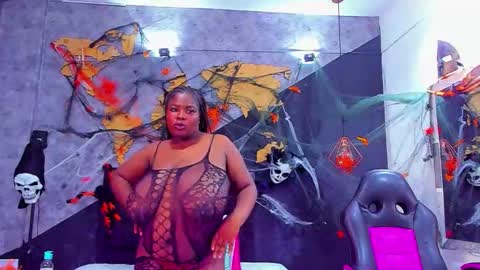  MARIAM online show from November 8, 2:55 pm